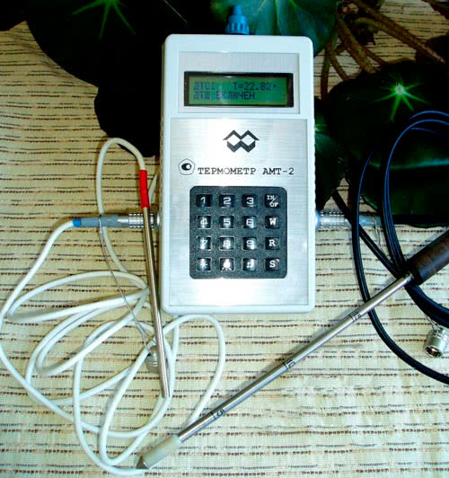 Внешний вид электронно-цифрового термометра АМТ-2